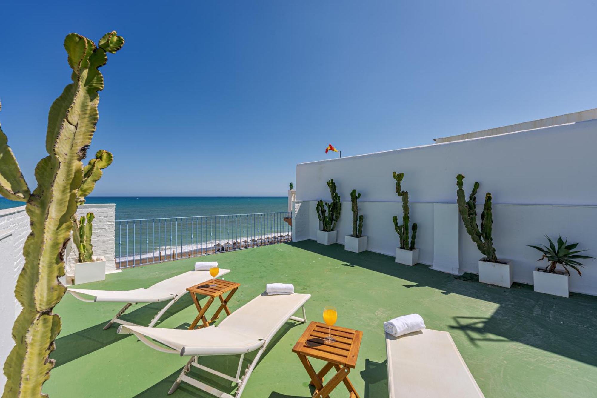 Carihuela - Beach & Sun Torremolinos Extérieur photo